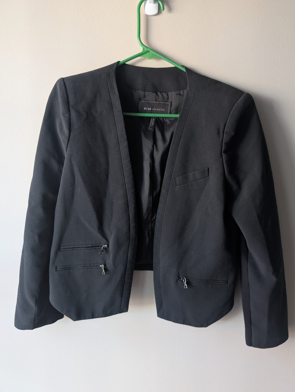 BCBGMaxAzria Black Open-Front Cropped Blazer Jacket - Size M